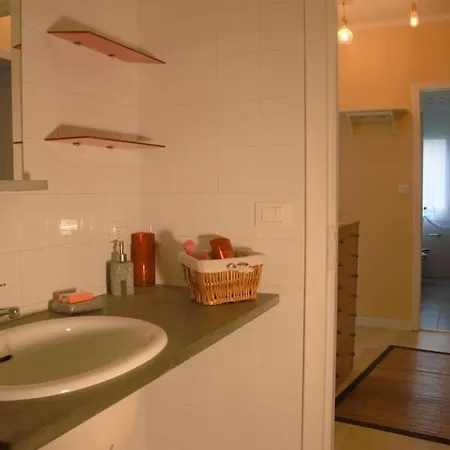 Casa Del Tempo, Apt+giardino Citra 010054-lt-0417 Βίλα